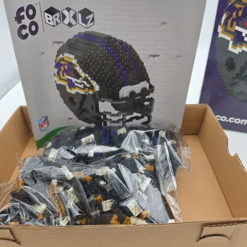 FOCO BRXLZ Baltimore Ravens 3D Helmet Building Block Set 1456 Pc Open Box